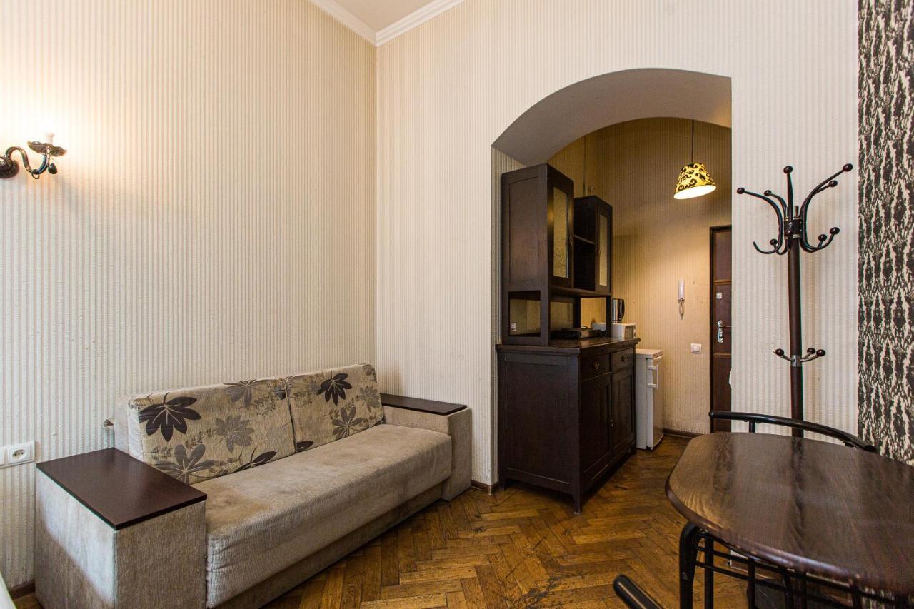 Квартира В Оренду На Копеника 12, Біля Палацу Потоцьких Lviv Exterior foto
